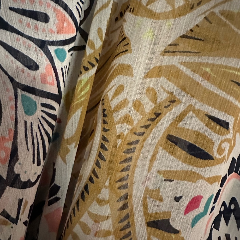 Steve Madden Blue and Yellow Dolman Sleeve Tunic - Picture 7 of 8